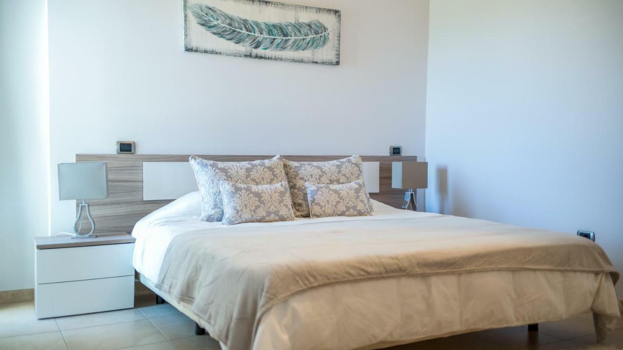 Villa, Private Heated Pool And Jacuzzi . Maspalomas  Extérieur photo